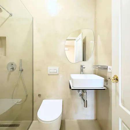 Premium Riviera Apartment- Ac,parking,wifi,comfort דירה